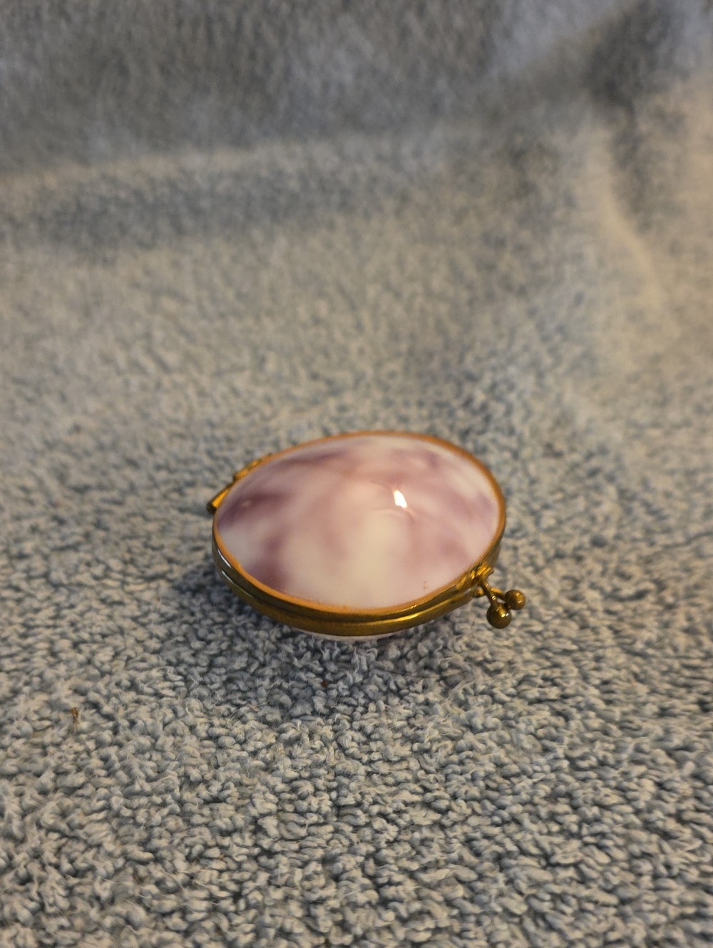 Vintage Cowrie Shell Trinket Box